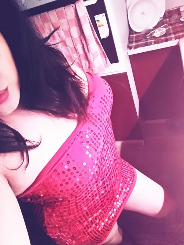 Индивидуалка Миляуша Комсомольская Фотография 